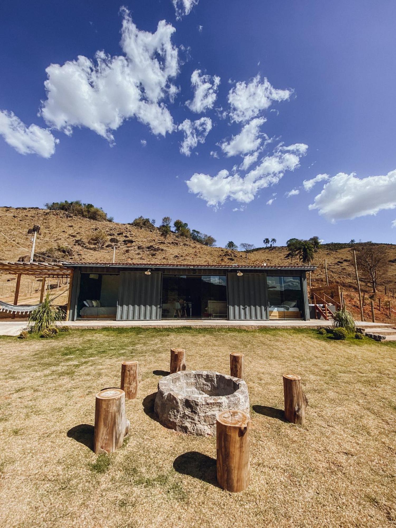 Casa Container Com Spa E Linda Vista Para A Serra Da Mantiqueira Villa Bueno Brandão Esterno foto